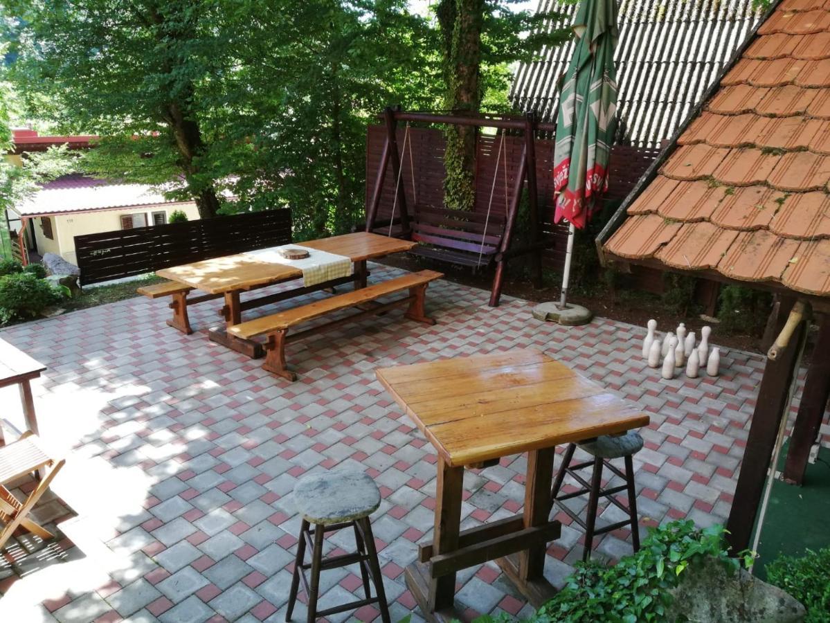 Holiday Home Mreznica Gornji Zvecaj Екстер'єр фото