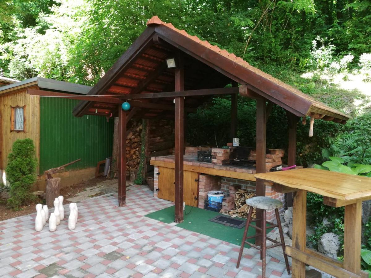 Holiday Home Mreznica Gornji Zvecaj Екстер'єр фото